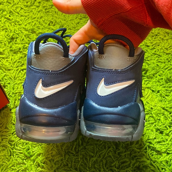 Nike AIR MORE UPTEMPO *Like New* - Picture 5 of 8